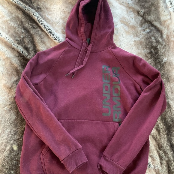 UNDER ARMOUR hoodie
